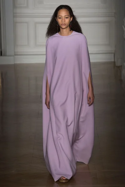 Look 33